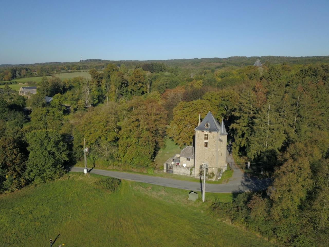 La Tour De Serinchamps Exteriér fotografie